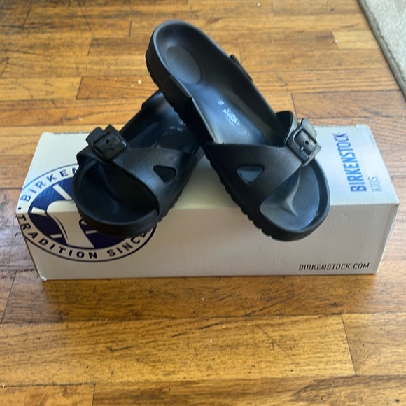 Birkenstock Other - *SALE!!* Birkenstock girl's slides | EUC